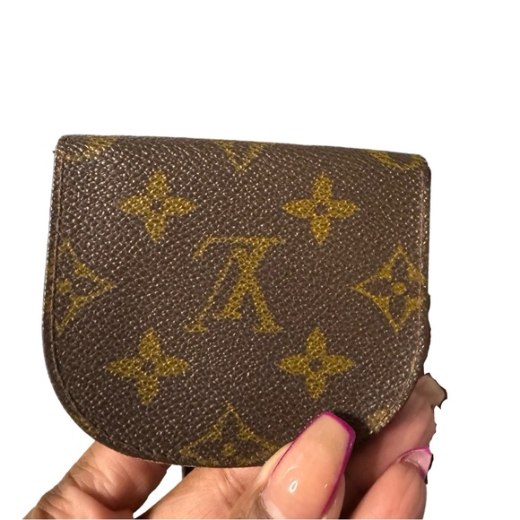 Louis Vuitton Vintage Coin Holder w/ Box - Picture 8 of 15